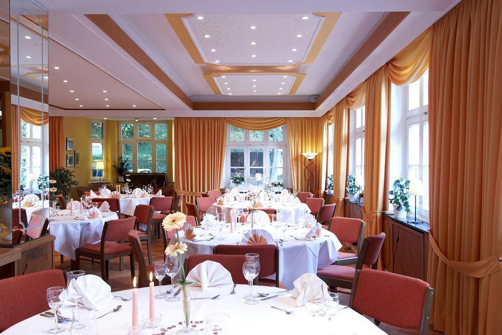 Moorland Hotel Am Senkelteich Vlotho Exterior foto